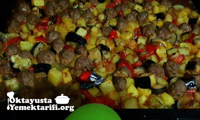 Köfteli Sebze Yemeği Tarifi